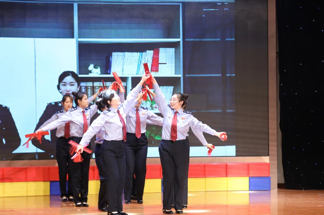 1741589183562063252.jpeg proxy.jpeg